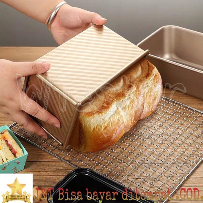 Tips Praktis Mengeluarkan Roti dari Loyang