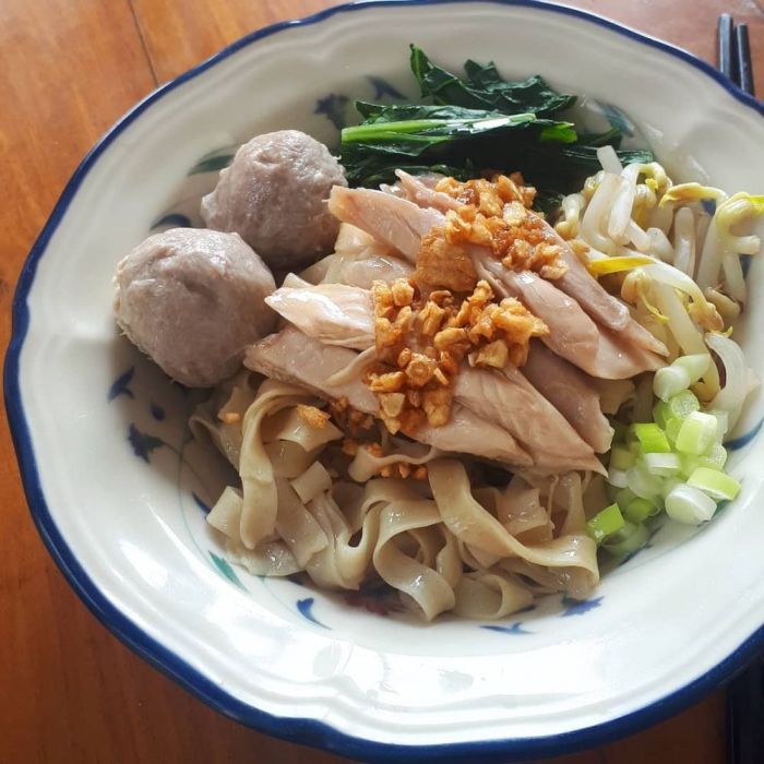 Cara Membuat Mie Ayam Rumahan Enak dan Murah