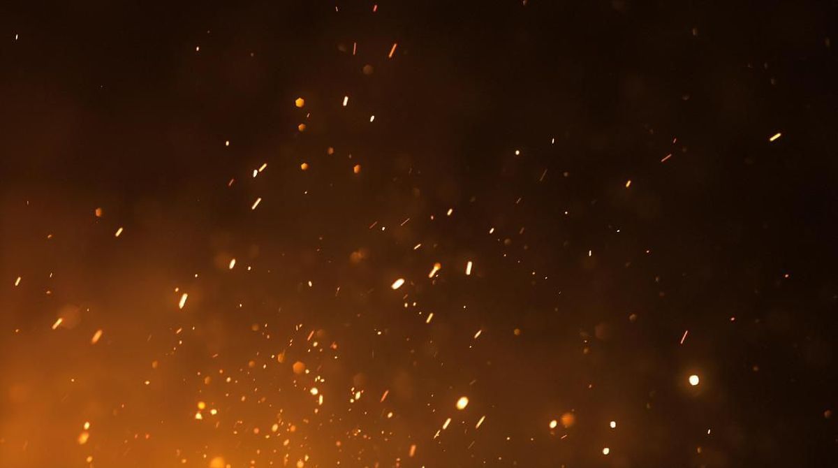 Pencuri Motor di Surabaya Terbakar Setelah Dikejar dan Ditangkap Warga