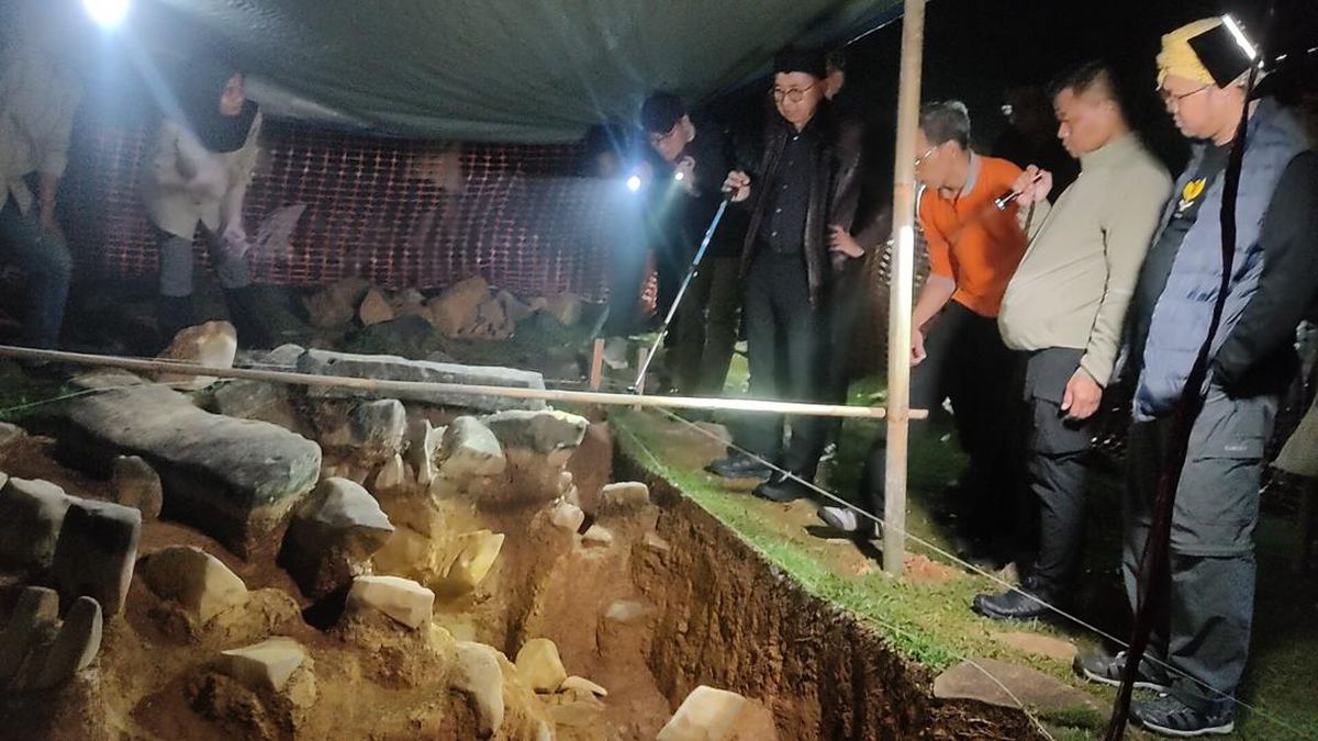 Pugar Situs Gunung Padang oleh Fadli Zon: Piramida Asli Indonesia