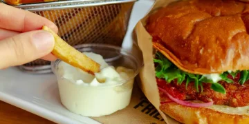 Mayones Lebih Dari Sekadar Saus, Ini Manfaat Tersembunyi yang Perlu Diketahui