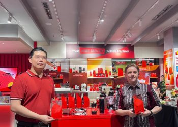 Tren Kopi Rumahan dengan Foam dan Sentuhan Sitrus yang Memikat