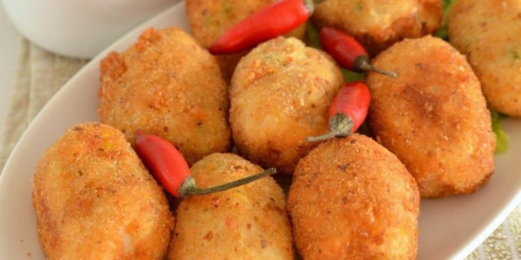 Membuat Combro Oncom Renyah dan Gurih Tanpa Kelapa yang Tidak Mudah Lembek